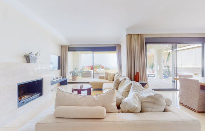 Resale - Apartment - Penthouse Duplex - Marbella - Altos de los Monteros