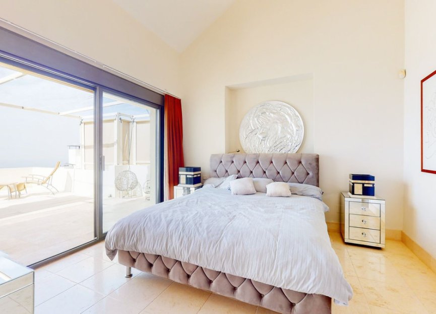 Resale - Apartment - Penthouse Duplex - Marbella - Altos de los Monteros