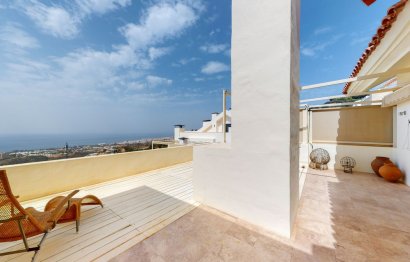 Resale - Apartment - Penthouse Duplex - Marbella - Altos de los Monteros