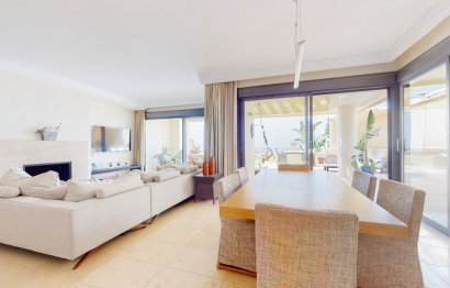 Resale - Apartment - Penthouse Duplex - Marbella - Altos de los Monteros