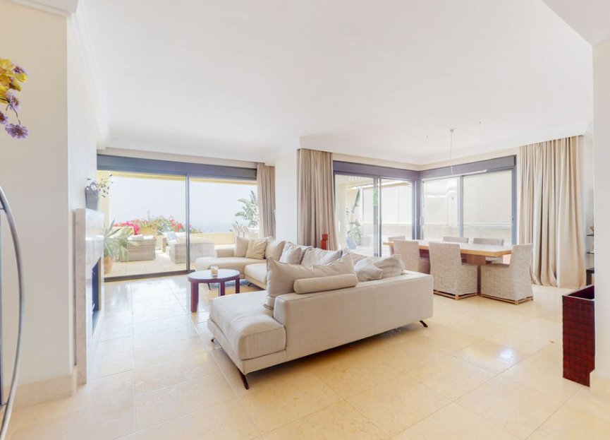 Resale - Apartment - Penthouse Duplex - Marbella - Altos de los Monteros