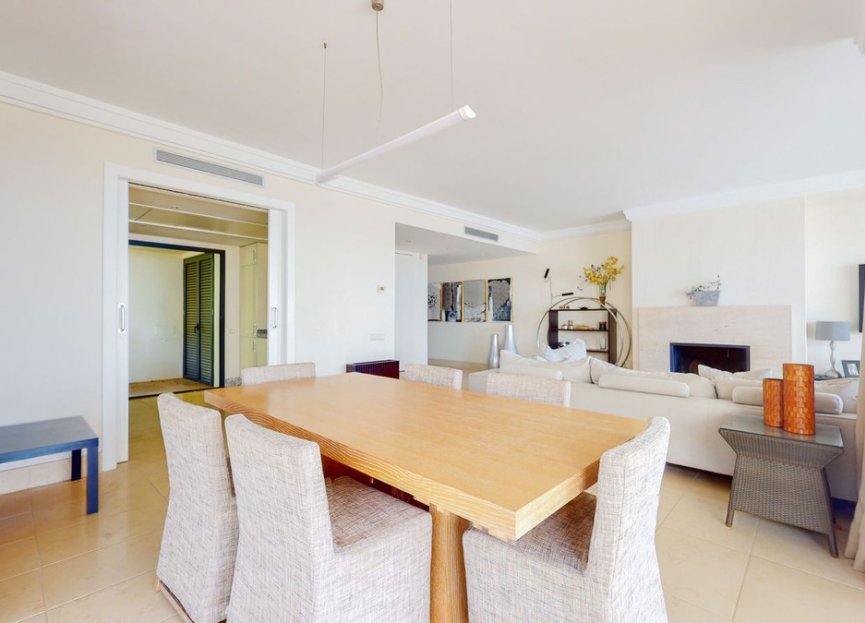 Resale - Apartment - Penthouse Duplex - Marbella - Altos de los Monteros