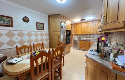 Resale - House - Townhouse - Estepona - Estepona Centro