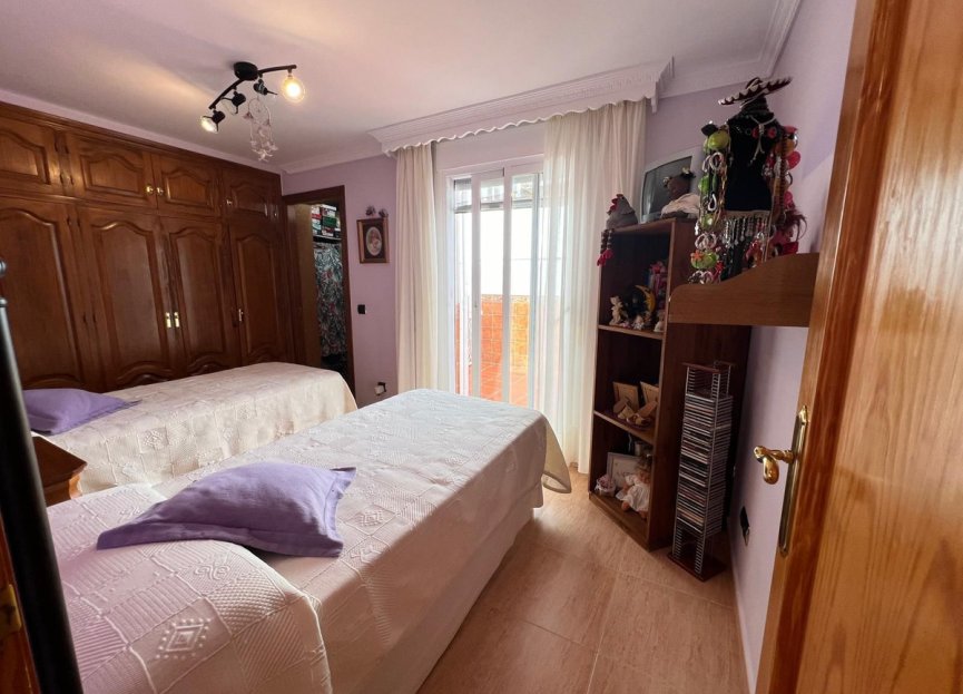 Resale - House - Townhouse - Estepona - Estepona Centro