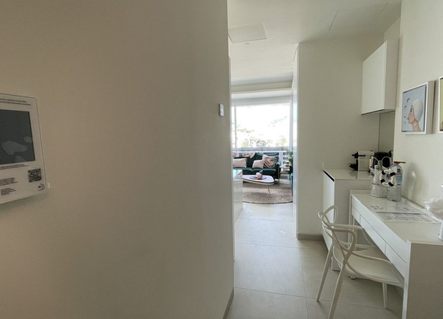 Resale - Apartment - Top Floor Apartment - Estepona - Estepona Centro