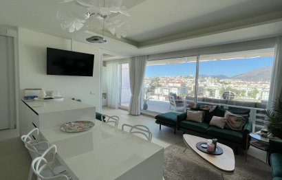 Resale - Apartment - Top Floor Apartment - Estepona - Estepona Centro