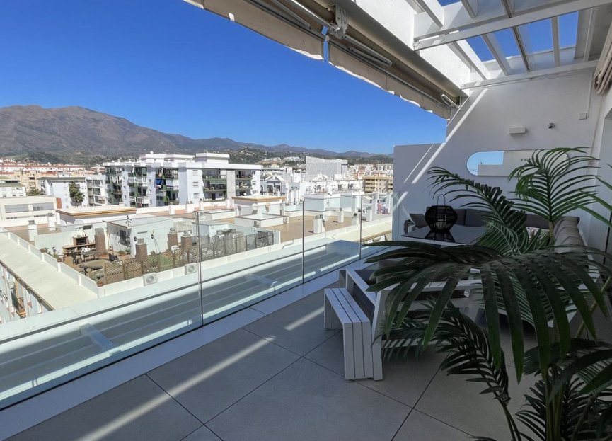 Resale - Apartment - Top Floor Apartment - Estepona - Estepona Centro