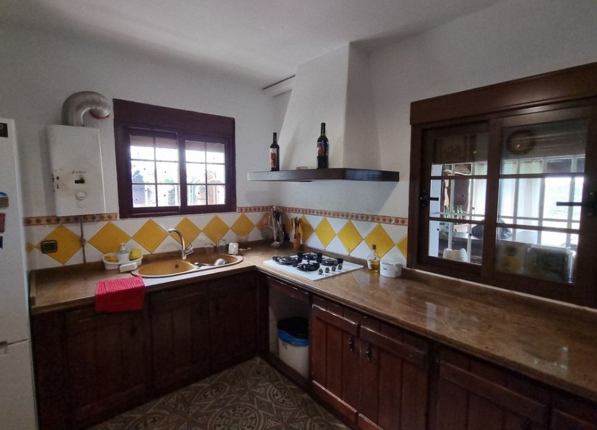 Resale - House - Finca - Cortijo - Casares - Casares Centro