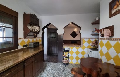 Resale - House - Finca - Cortijo - Casares - Casares Centro