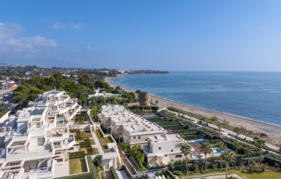 Resale - Apartment - Ground Floor Apartment - Estepona - Estepona Centro