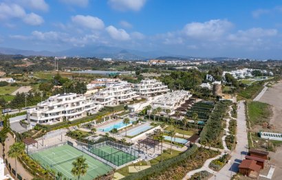 Resale - Apartment - Ground Floor Apartment - Estepona - Estepona Centro