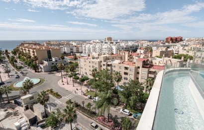 Resale - Apartment - Middle Floor Apartment - Estepona - Estepona Centro