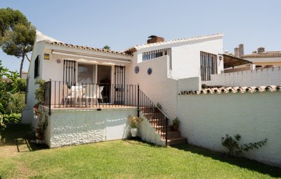 Reventa - House - Semi-Detached House - Estepona - Estepona Centro