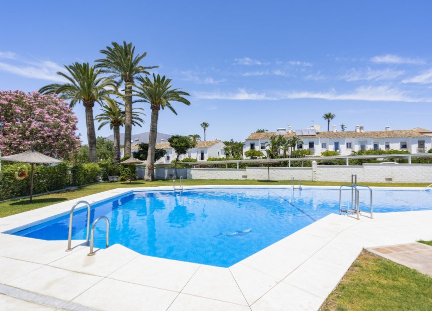 Reventa - House - Semi-Detached House - Estepona - Estepona Centro