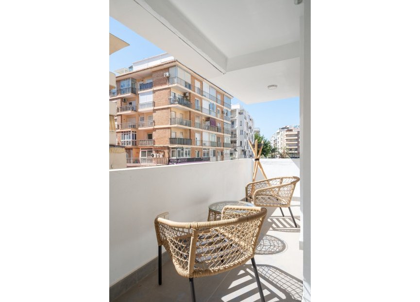 Reventa - Apartment - Middle Floor Apartment - Estepona - Estepona Centro