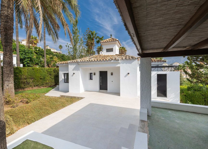 Reventa - House - Detached Villa - Marbella - Nueva Andalucia