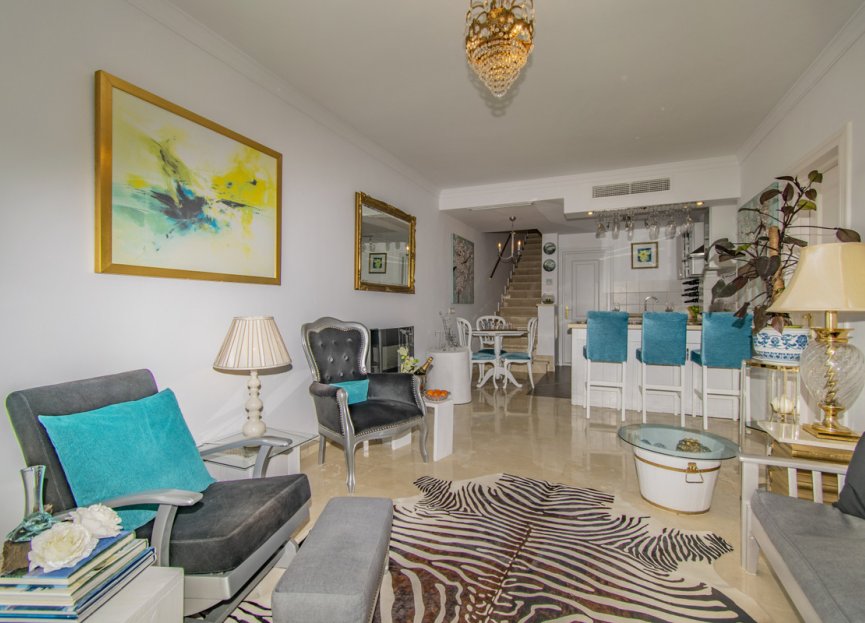 Resale - Apartment - Ground Floor Apartment - Marbella - Nueva Andalucia