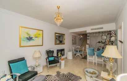 Resale - Apartment - Ground Floor Apartment - Marbella - Nueva Andalucia