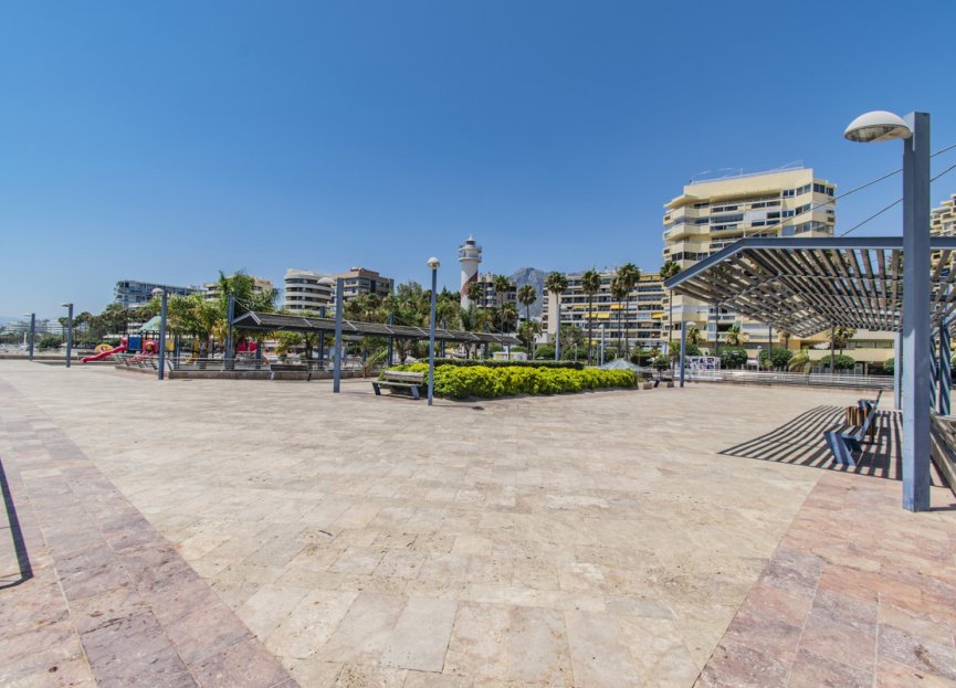 Resale - Apartment - Middle Floor Apartment - Marbella - Marbella Centro