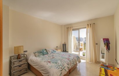 Resale - Apartment - Penthouse - Estepona - Selwo