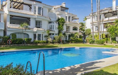 Resale - Apartment - Ground Floor Apartment - Marbella - Nueva Andalucia