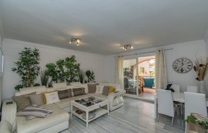 Resale - Apartment - Middle Floor Apartment - Marbella - The Golden Mile