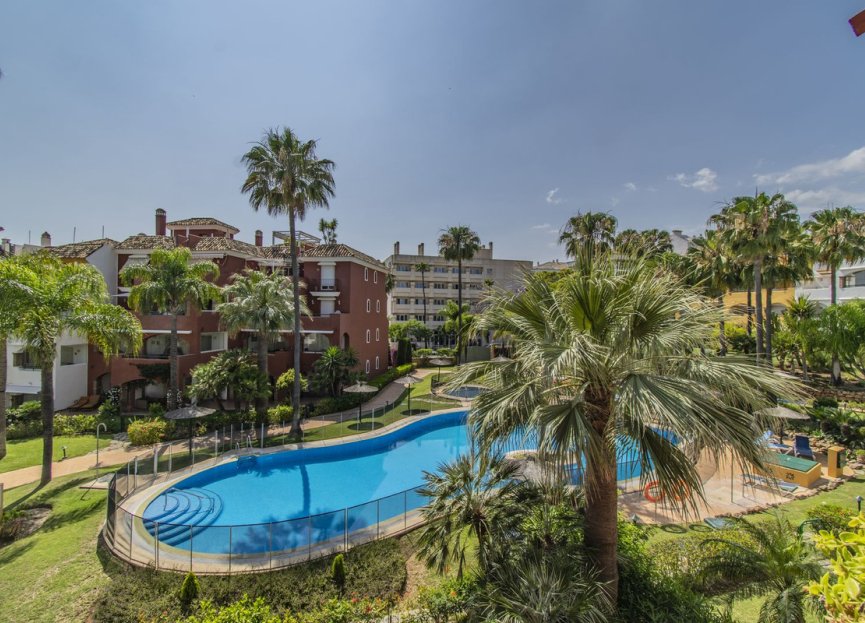 Resale - Apartment - Middle Floor Apartment - Marbella - The Golden Mile