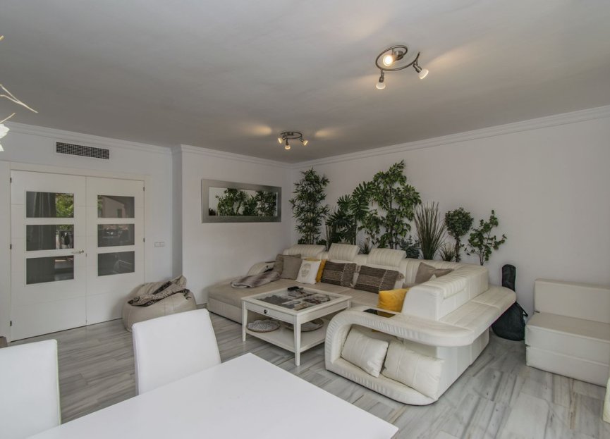 Resale - Apartment - Middle Floor Apartment - Marbella - The Golden Mile