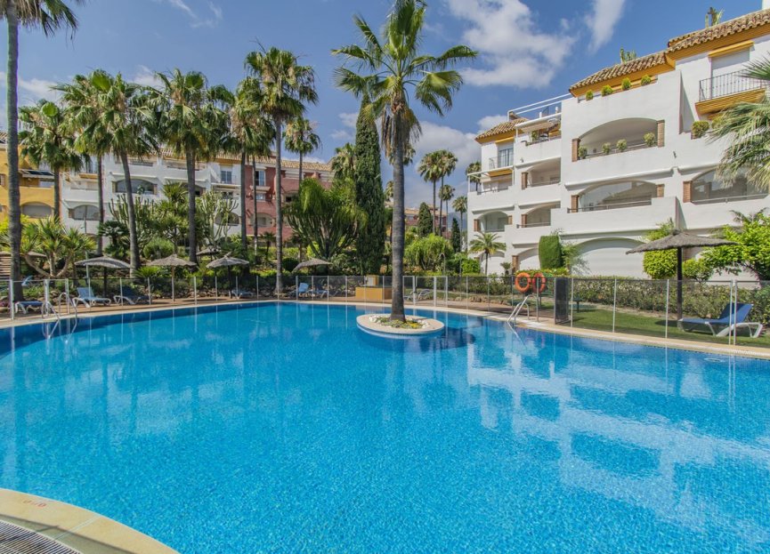 Resale - Apartment - Middle Floor Apartment - Marbella - The Golden Mile