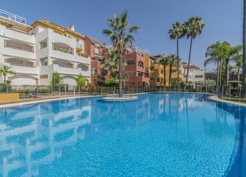 Resale - Apartment - Middle Floor Apartment - Marbella - The Golden Mile