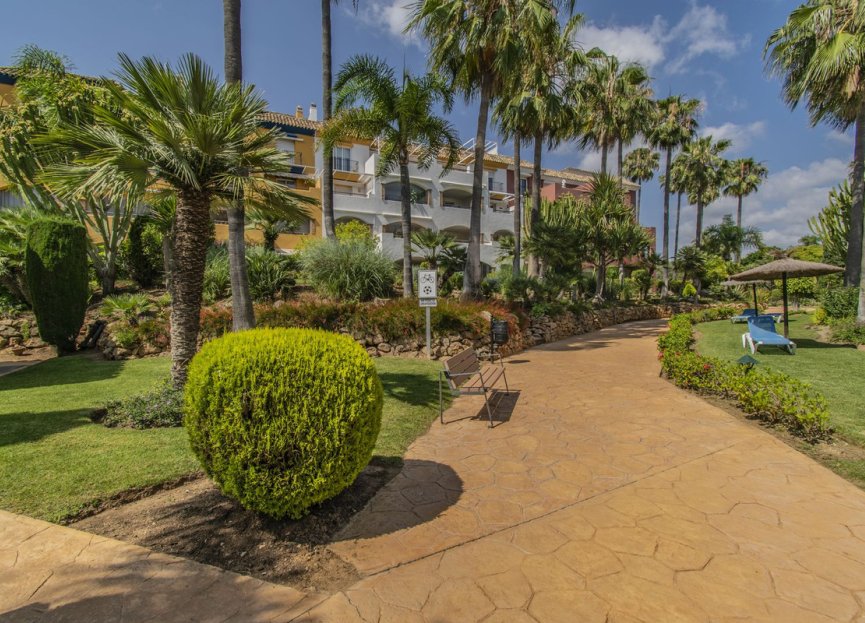 Resale - Apartment - Middle Floor Apartment - Marbella - The Golden Mile