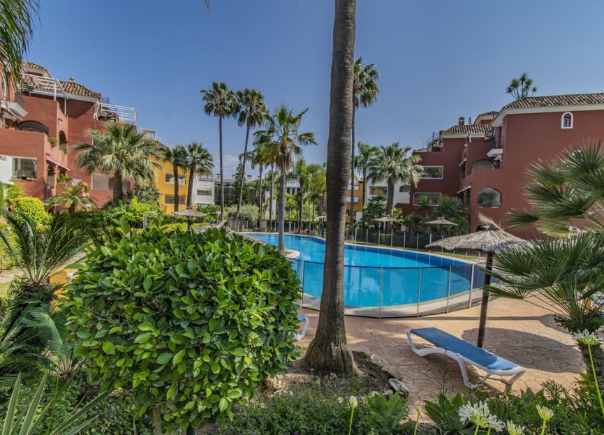 Resale - Apartment - Middle Floor Apartment - Marbella - The Golden Mile