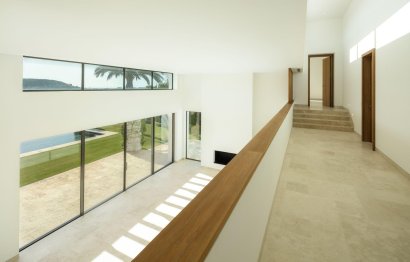 Obra nueva - Villa - Casares - Pedregales