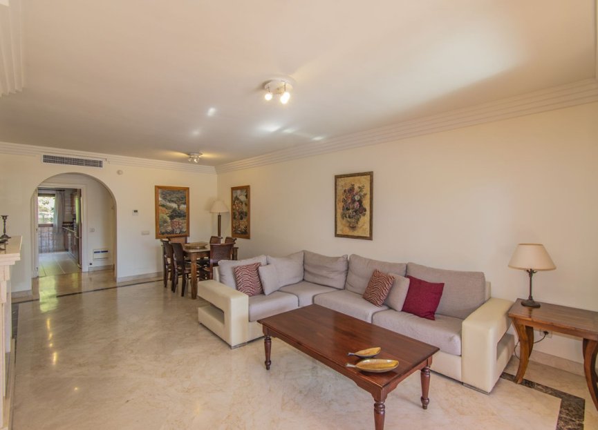 Resale - Apartment - Ground Floor Apartment - Marbella - Puerto Banús