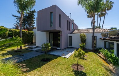 Reventa - House - Detached Villa - Estepona - Costalita