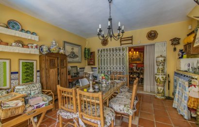 Reventa - House - Detached Villa - Marbella - Nagüeles