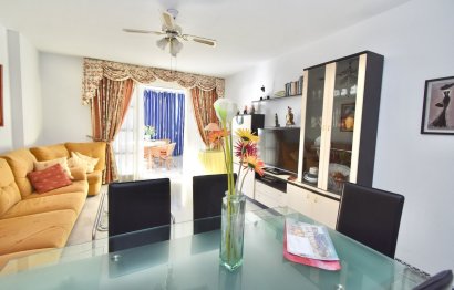 Resale - Apartment - Middle Floor Apartment - Fuengirola - Fuengirola Centro