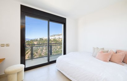 Resale - Apartment - Penthouse - Marbella