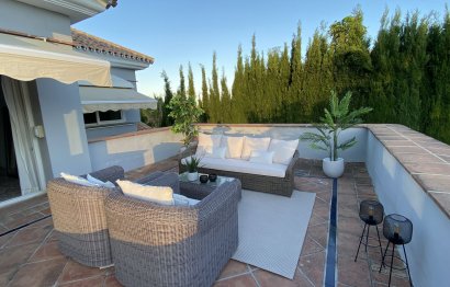 Resale - House - Detached Villa - Marbella - Nueva Andalucia