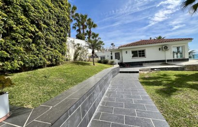 Resale - House - Detached Villa - Mijas - El Chaparral