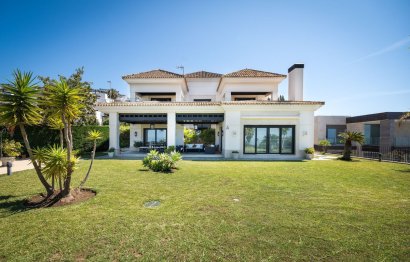 Reventa - House - Detached Villa - Marbella - Santa Clara