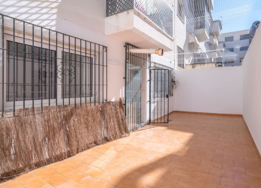 Resale - Apartment - Middle Floor Apartment - Marbella - Marbella Centro