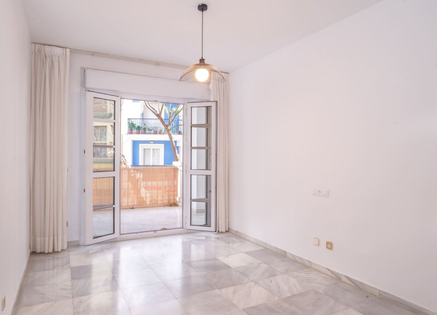 Resale - Apartment - Middle Floor Apartment - Marbella - Marbella Centro