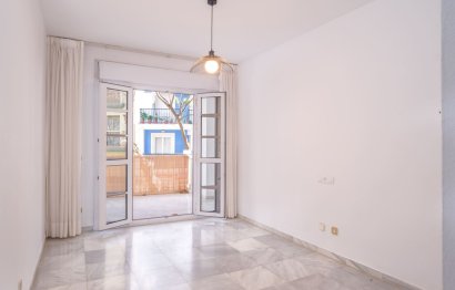 Resale - Apartment - Middle Floor Apartment - Marbella - Marbella Centro