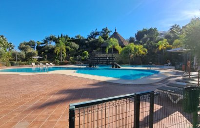 Resale - Apartment - Ground Floor Apartment - Marbella - Nueva Andalucia