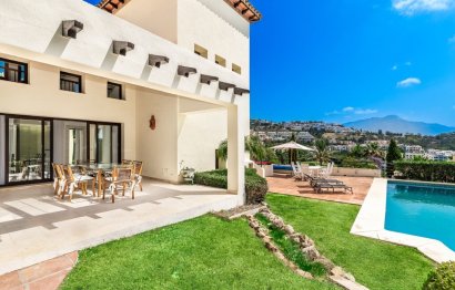 Resale - House - Detached Villa - Benahavís - Los Arqueros