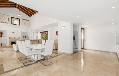 Resale - House - Detached Villa - Benahavís - Los Arqueros