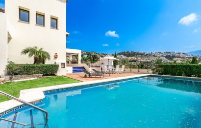 Resale - House - Detached Villa - Benahavís - Los Arqueros