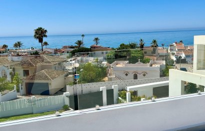 Reventa - House - Detached Villa - Marbella - Elviria