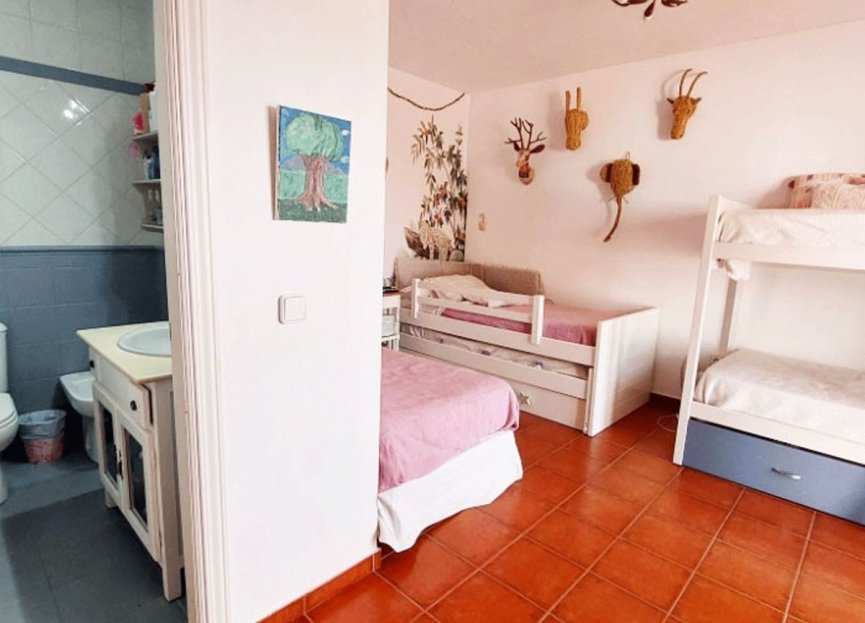 Resale - House - Detached Villa - Benalmádena - Benalmadena Costa